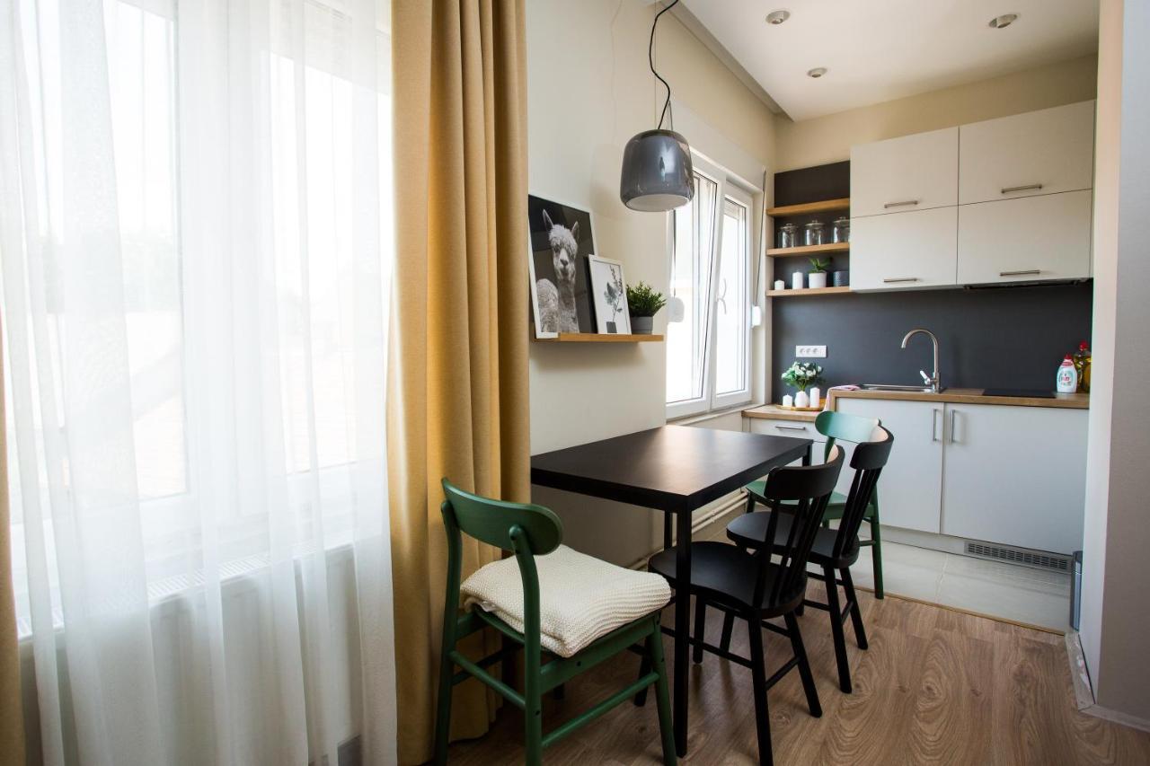 Apartman Zeka Paragvajac Apartamento Subotica Exterior foto